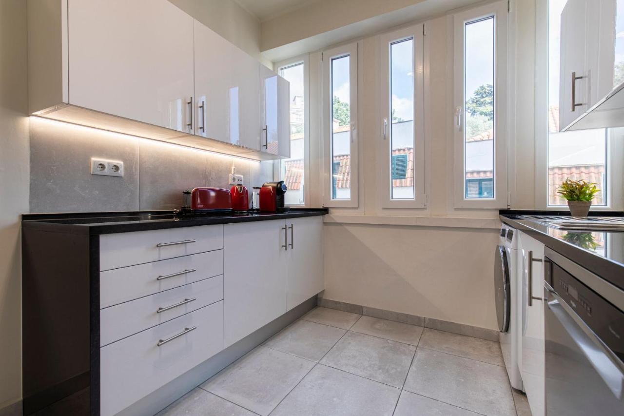 Apartment Glamorous 2bdr By Lovelystay