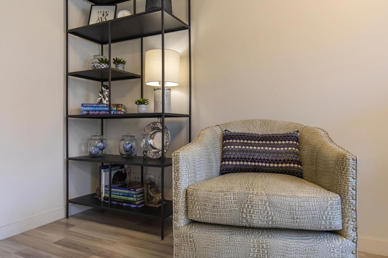 Glamorous 2bdr By Lovelystay Apartment *