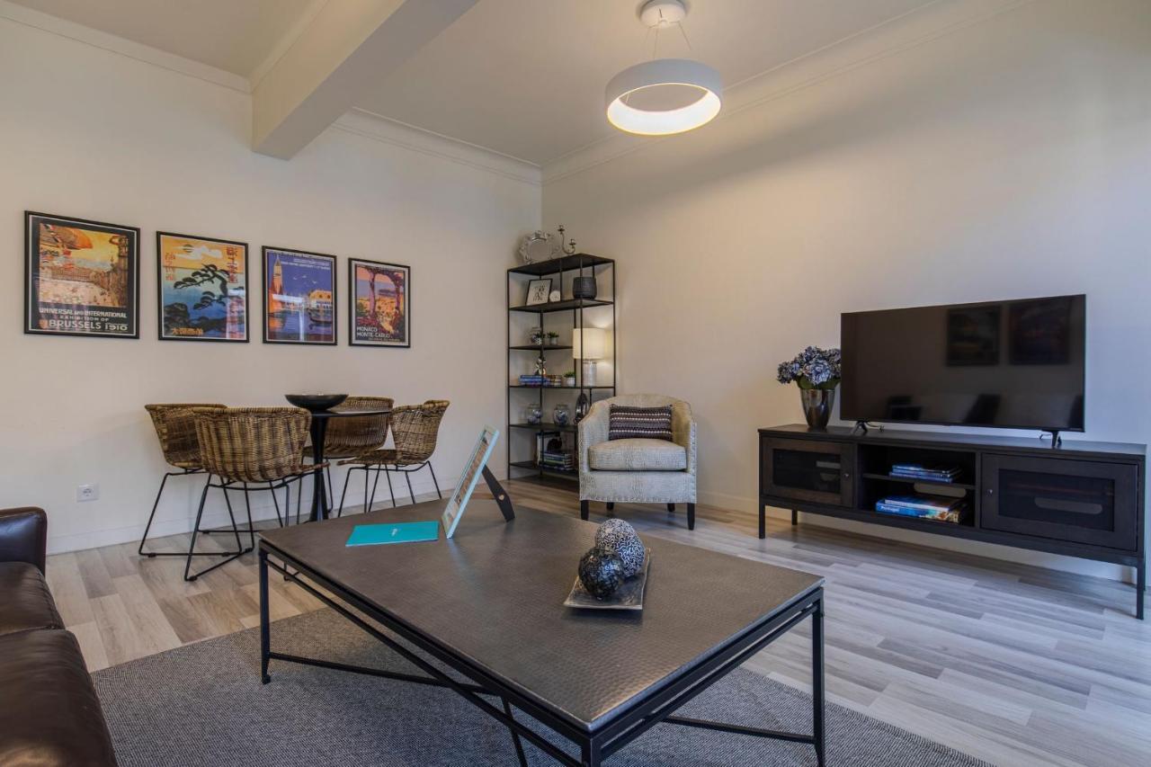 Apartment Glamorous 2bdr By Lovelystay *